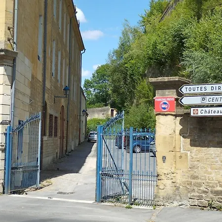 La Poterne T2 Au Pied Du Chateau 아파트 *
